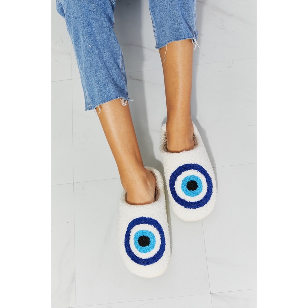 Eye Plush Slipper